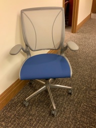 [#B13-43] Management Task Chair w/ Height Adjustabek Arms, Mesh Back