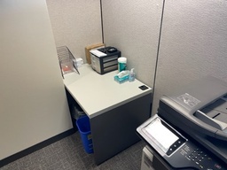 [#A4-29] Workstation D