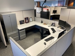 [#A4-42] Workstation Q