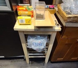 [#D5-7] Kitchen prep unit - Wood