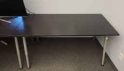 [#C5-19] Ikea Tables