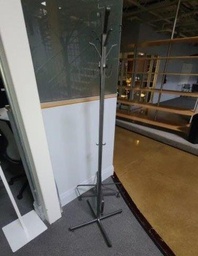 [#I5-30] Coat trees
