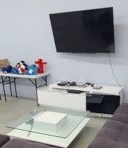 [#C4-35B] Glass coffee table