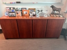 [#D5-123] Floor Credenza 69x19