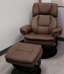 [#B12-33] Dark Brown Leather Recliner with Ottoman