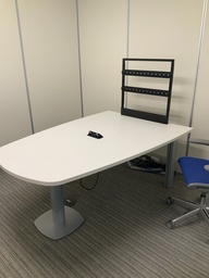 [#00-55] Conference Huddle Table, Trapezoid, 36x78x48 w/ AV Mount