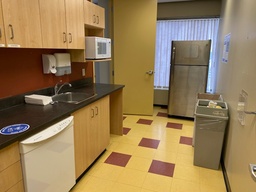 [#G10-38] Fridge Full Size