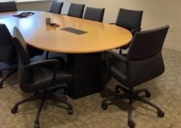 [#B5-11] Black Conference Chair