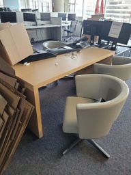 [#C19-19] Brown Desk