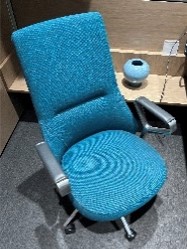 [#B13-28] Massaud Conference Chair (Mid Back Chair with Loop Arm, 5-Star Base)