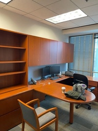 [#E7-82] RIGHT HAND U DESK 