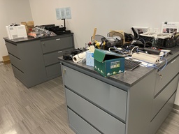 [#D8-5] Grey 3 Drawer Filing Cabinet