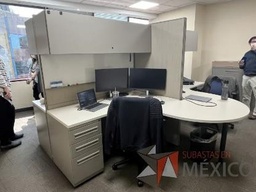 [#A3-20] Estación de trabajo para 4 personas con 4 archivero de pedestal y 4 gavetas color gris 